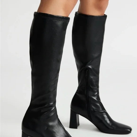 Steve Madden Black Heeled Boots NEW - Picture 4 of 4